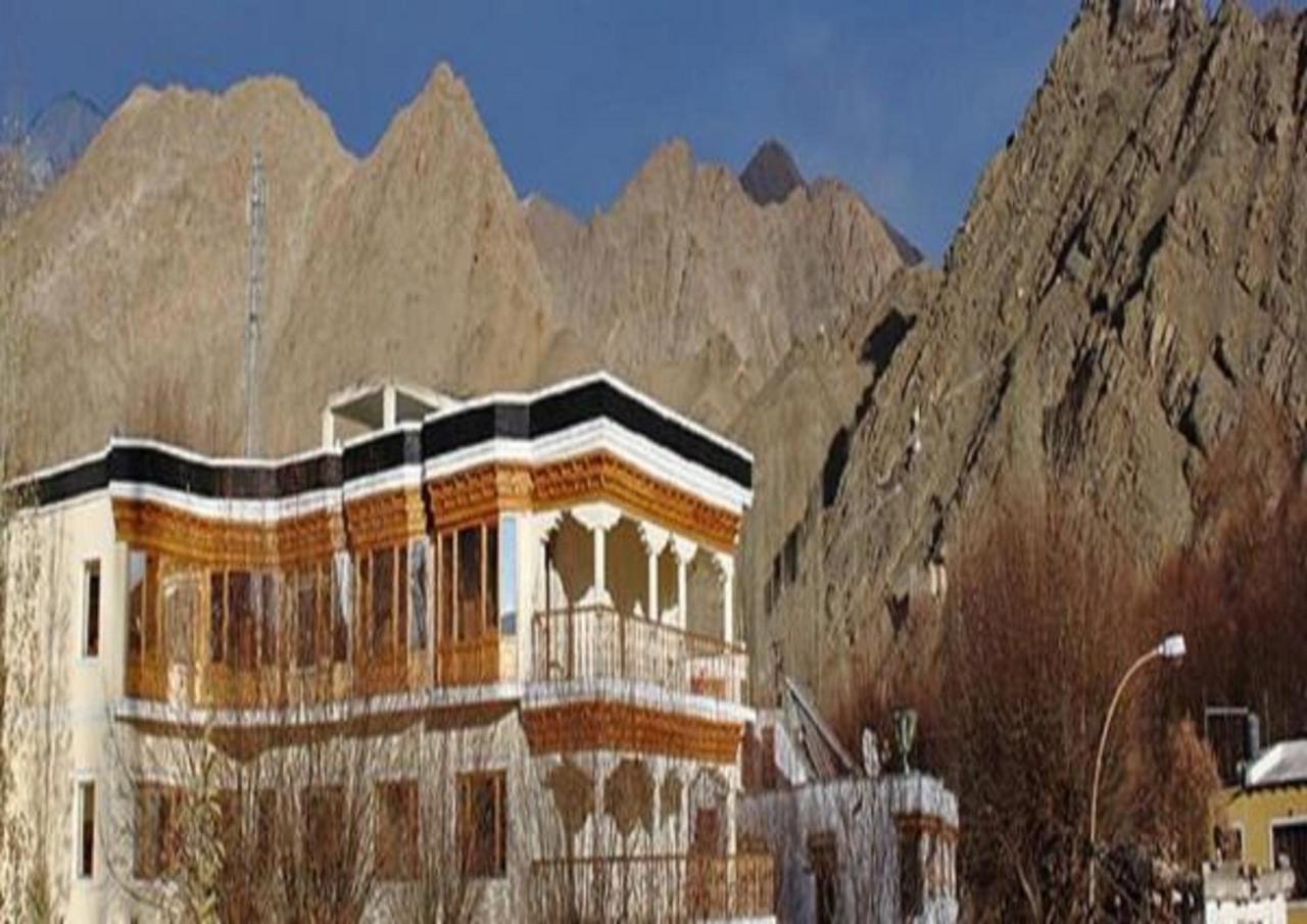 Karakoram Hotel - Leh Exterior photo